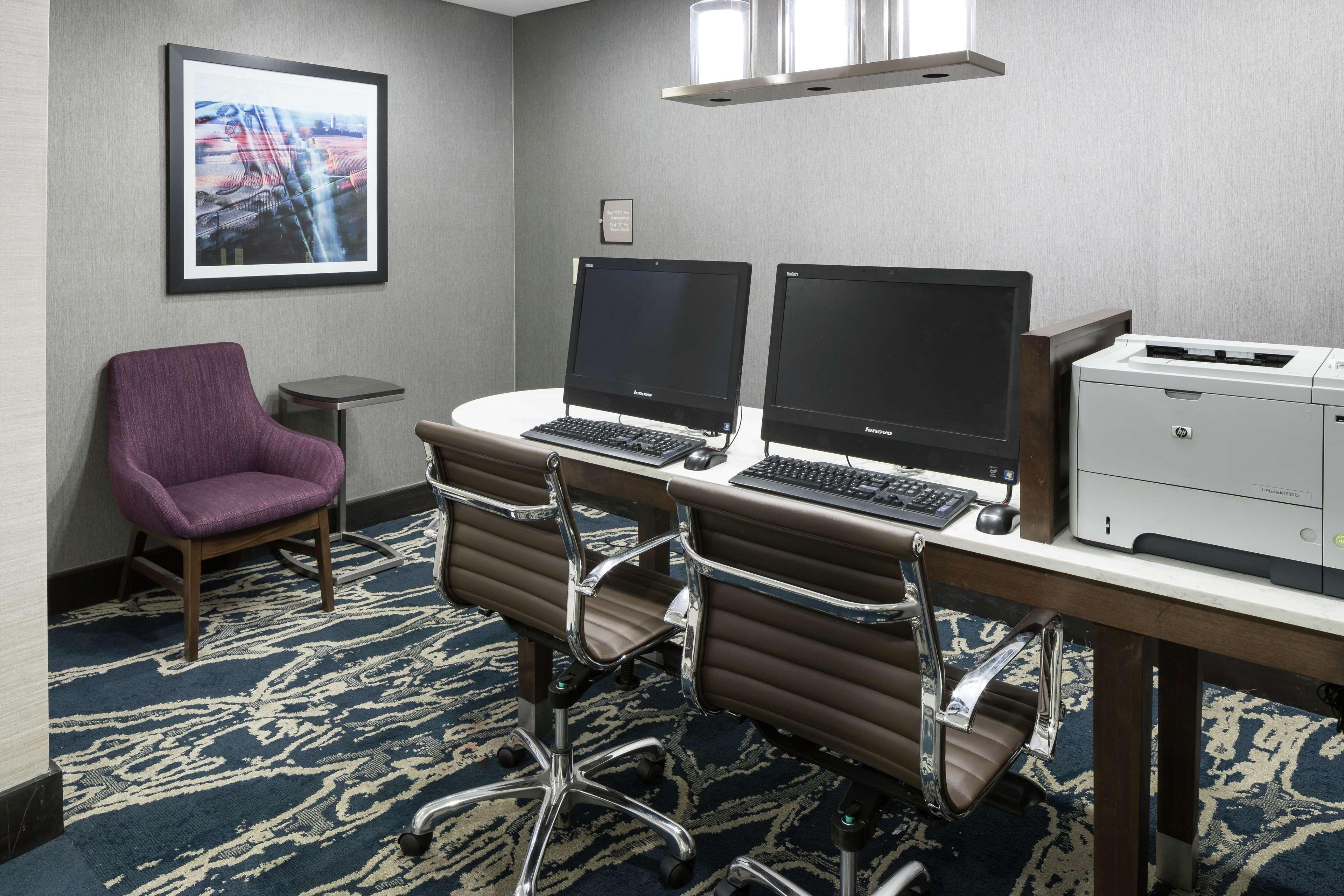 Homewood Suites By Hilton Cedar Rapids-North Ngoại thất bức ảnh